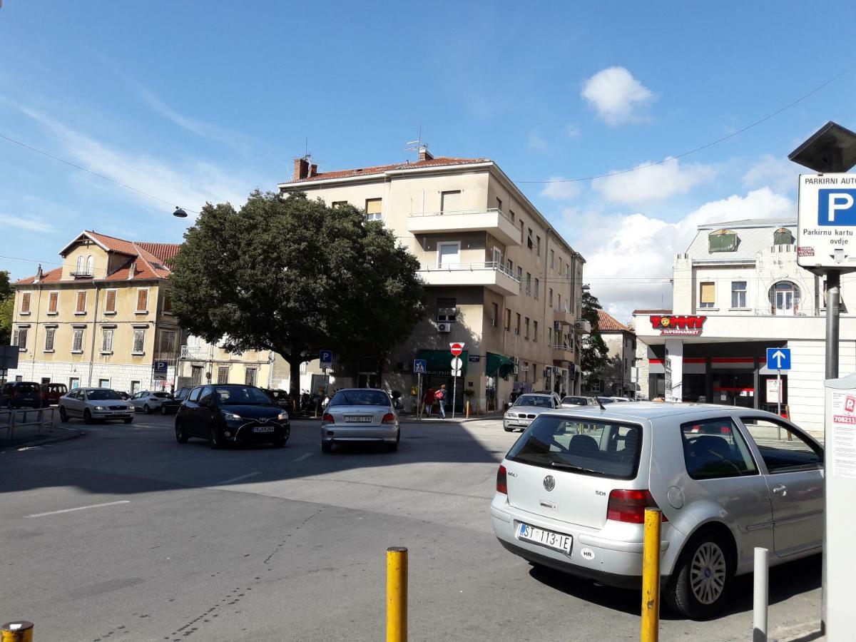 Studio Apartment Nani Centar Split Ngoại thất bức ảnh